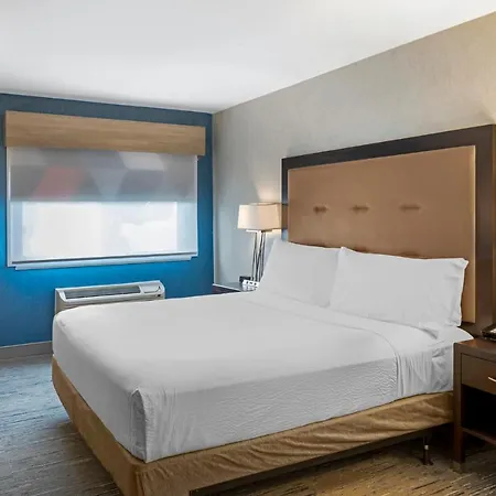 Holiday Inn Express San Bernardino Colton By Ihg Exterior photo