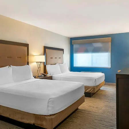 Holiday Inn Express San Bernardino Colton By Ihg Exterior photo