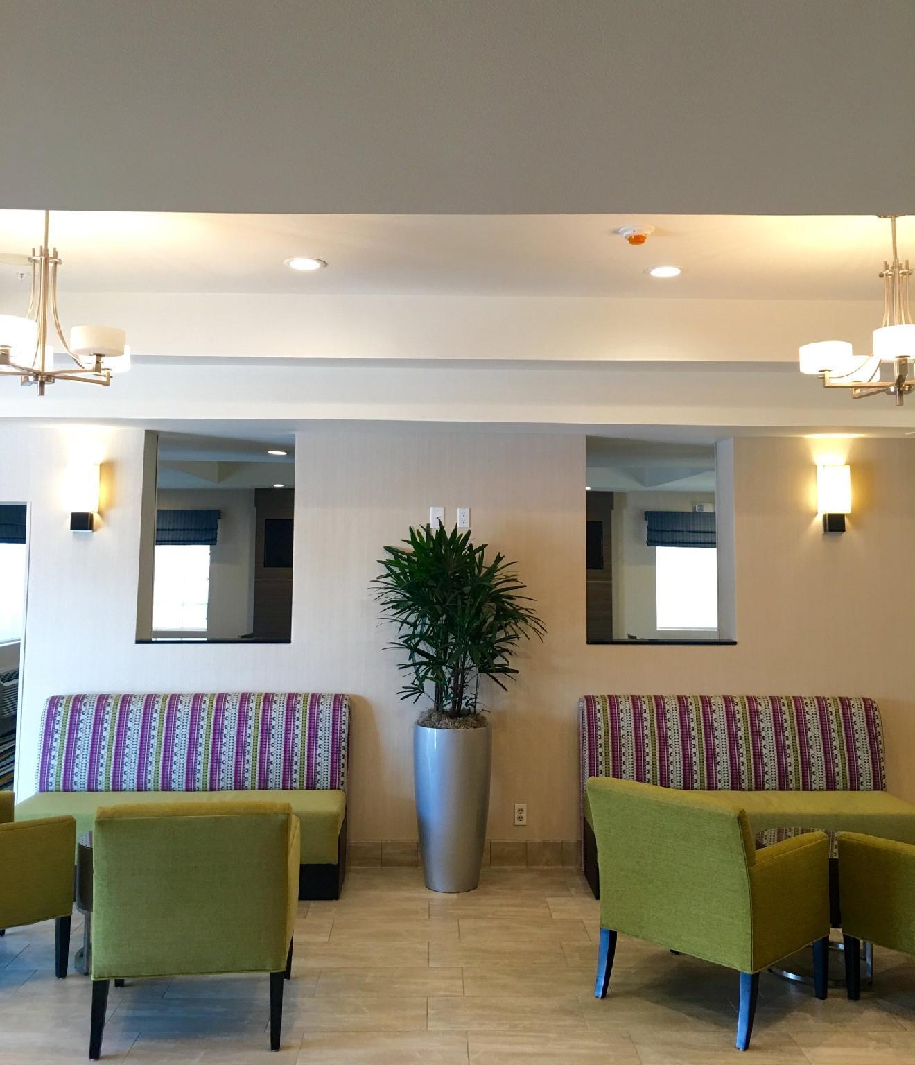 Express San Bernardino By Ihg