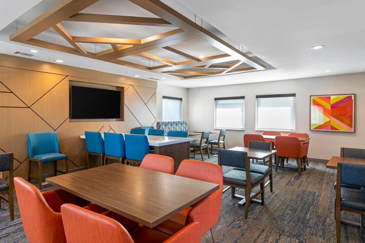 Express San Bernardino By Ihg Hotel