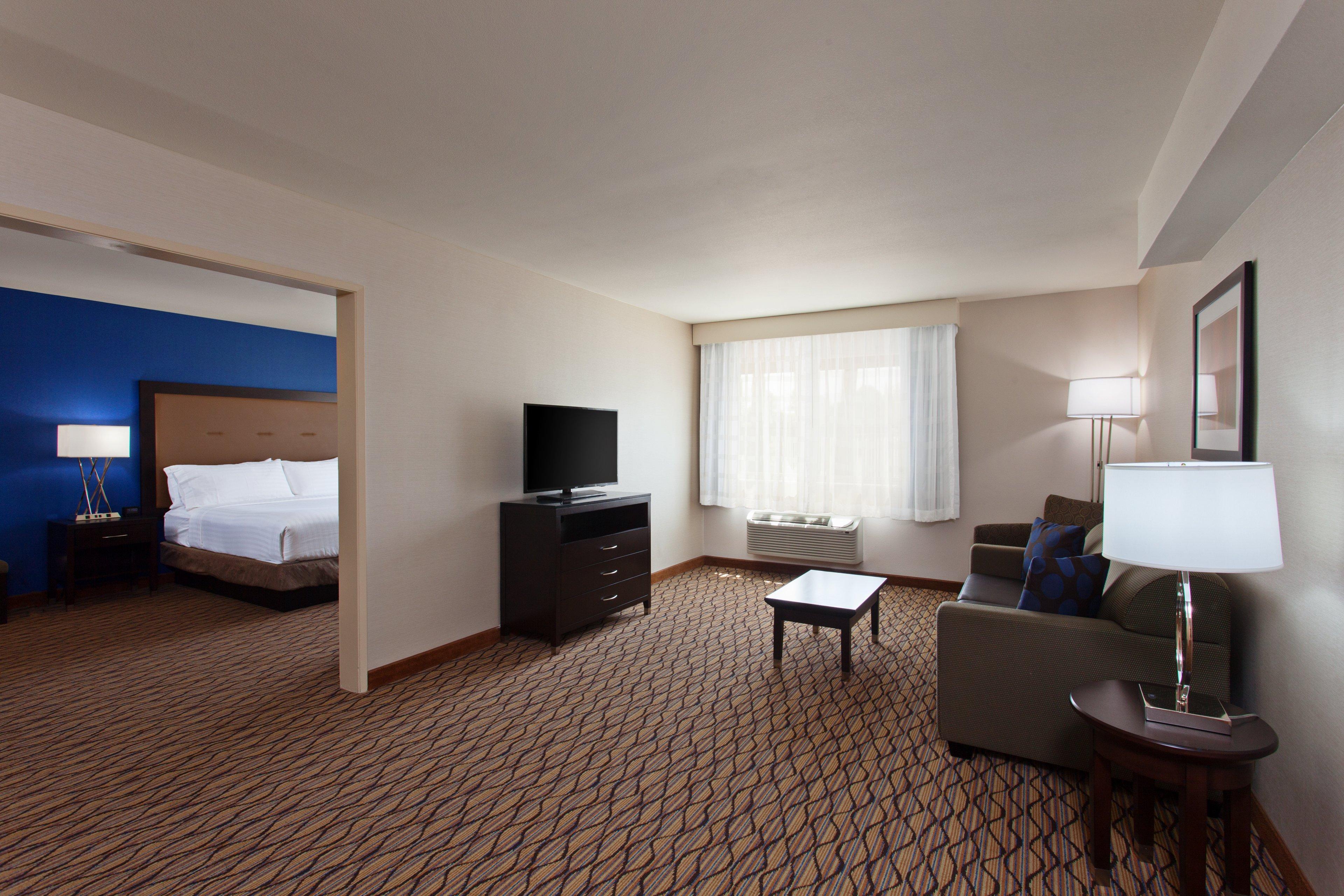 Express San Bernardino By Ihg Hotel Colton