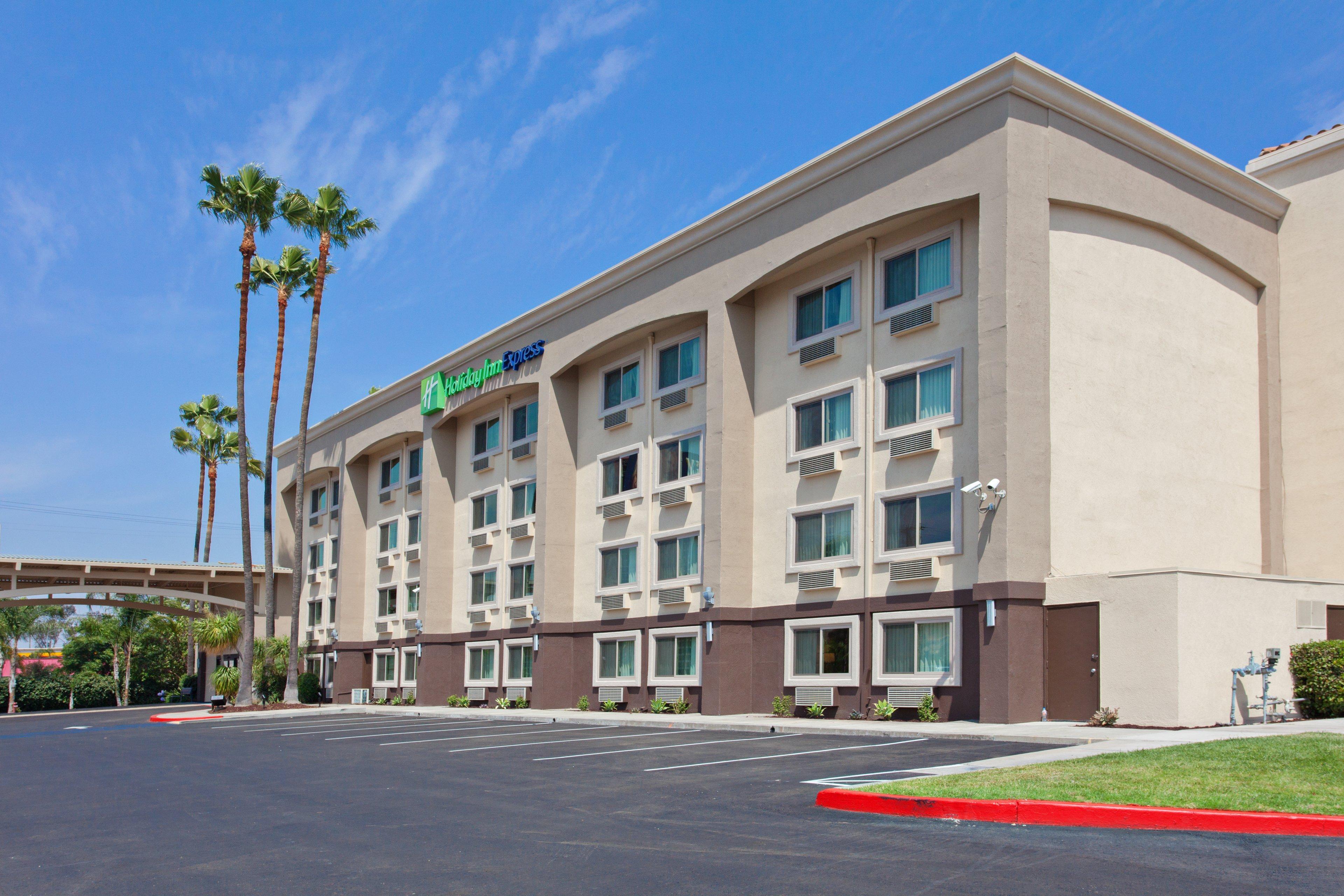 Express San Bernardino By Ihg 2* Colton