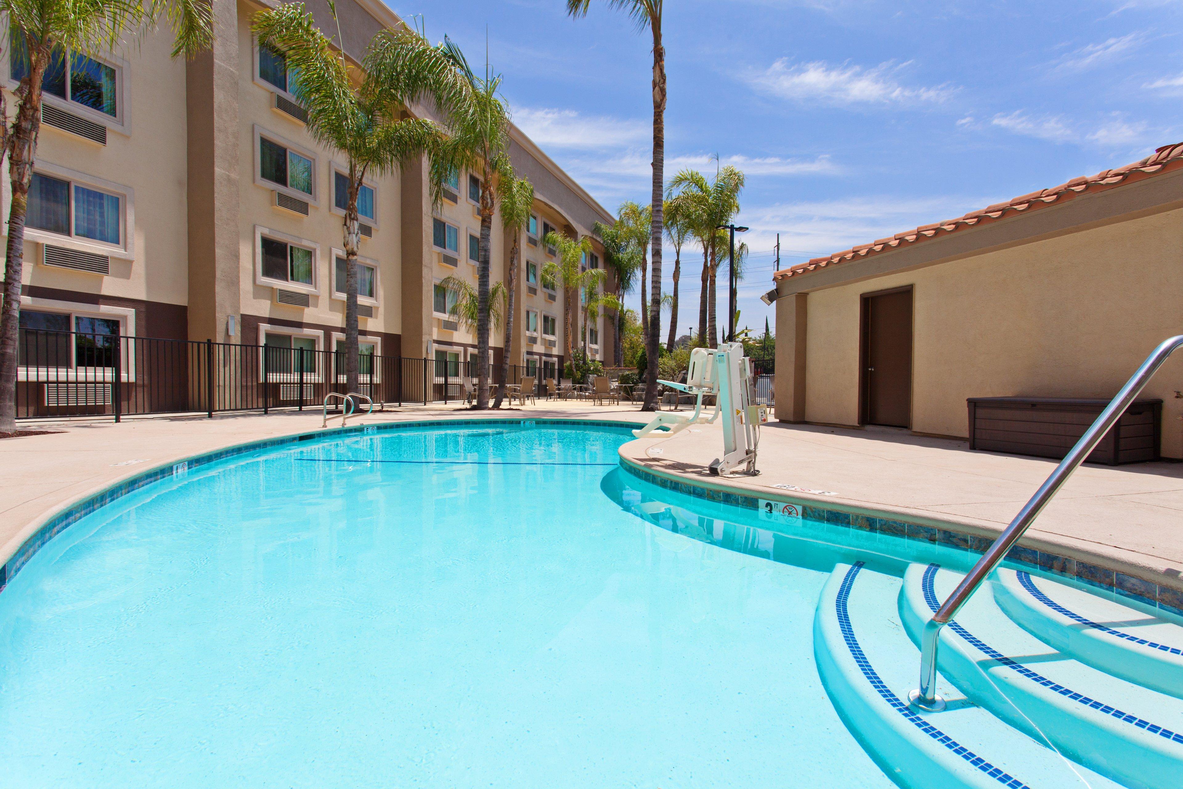 Hotel Express San Bernardino By Ihg