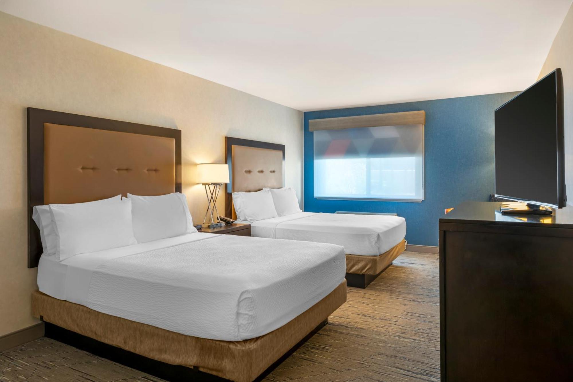 Hotel Express San Bernardino By Ihg Colton