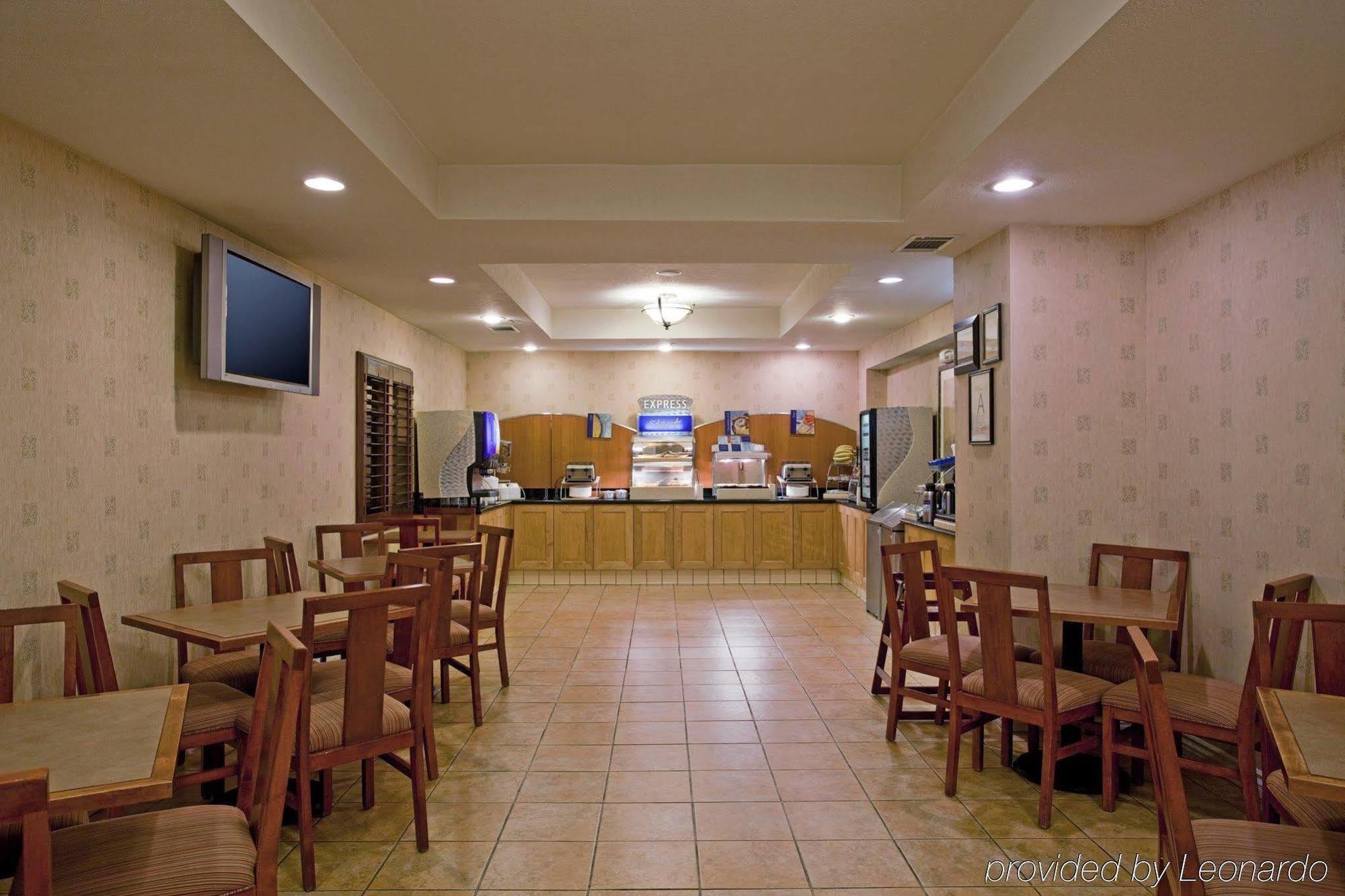 Express San Bernardino By Ihg 2* Colton