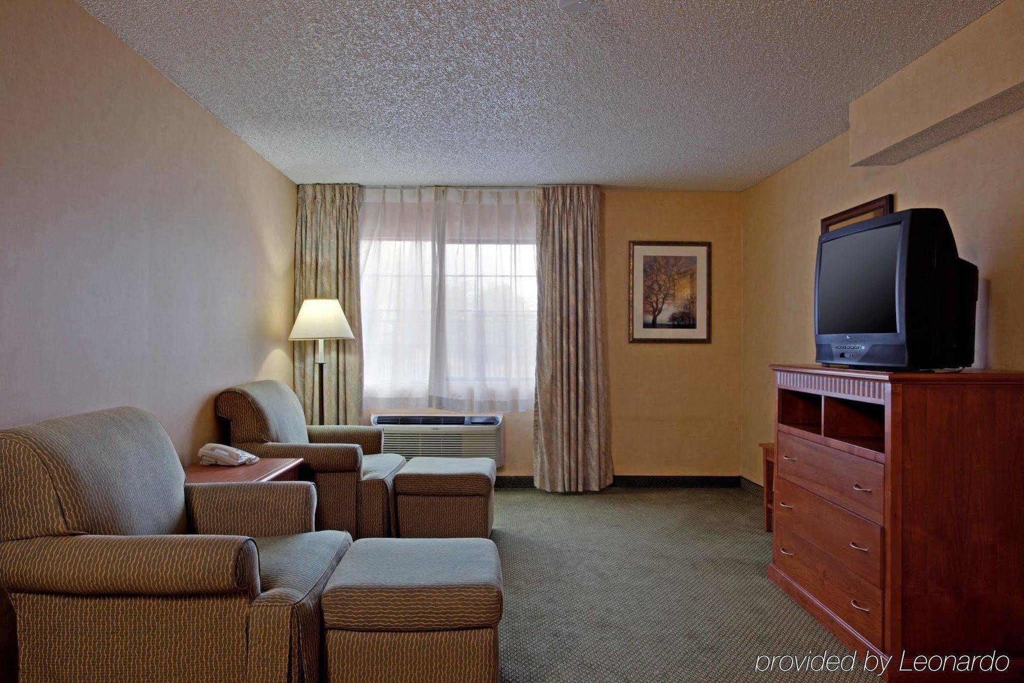 Express San Bernardino By Ihg Hotel